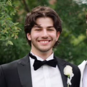 Meet your Posher, Daniel